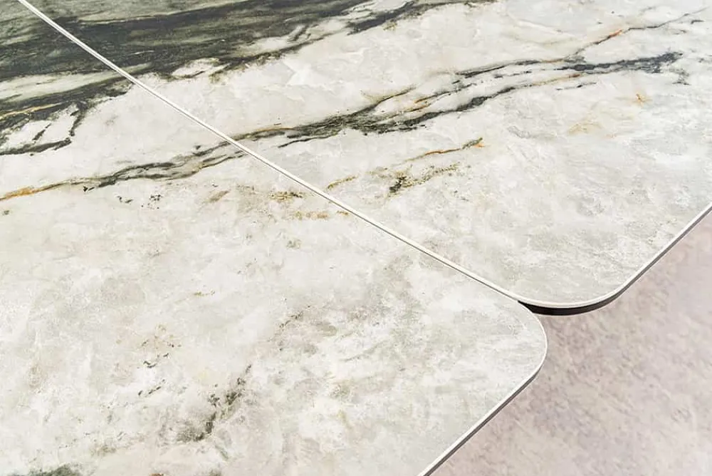Riess-Ambiente Esstische > Ausziehbarer Esstisch ELEMENTS 180-260cm taupe grau spanische Keramik Walnuss Gestell