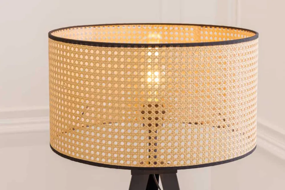 Riess-Ambiente Goldene Möbel|Skandinavisch > Boho Stehlampe VIENNA 142cm natur schwarz Wiener Geflecht Metall Dreifuß Stehleuchte