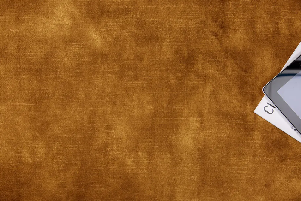 Riess-Ambiente Sitzhocker|Samt Möbel > Chesterfield Hocker MODERN BAROCK 90cm senfgelb Samt Sitzhocker Fußhocker