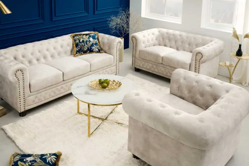 Riess-Ambiente 2-Sitzer Sofa|Samt Möbel > Chesterfield 2-Sitzer Sofa 150cm champagner beige Samt Federkern Knopfheftung