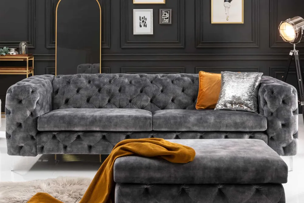 Riess-Ambiente Samt Möbel|Retro Möbel > Chesterfield 3-Sitzer Sofa MODERN BAROCK 235cm dunkelgrau Samt Federkern Metallfüße