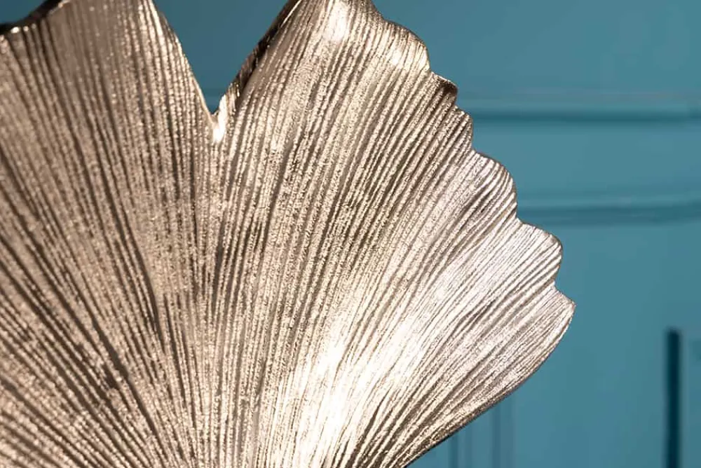 Riess-Ambiente Dekoration > Dekorative Skulptur GINKGO LEAF 45cm silber handmade Metall mit Marmorsockel