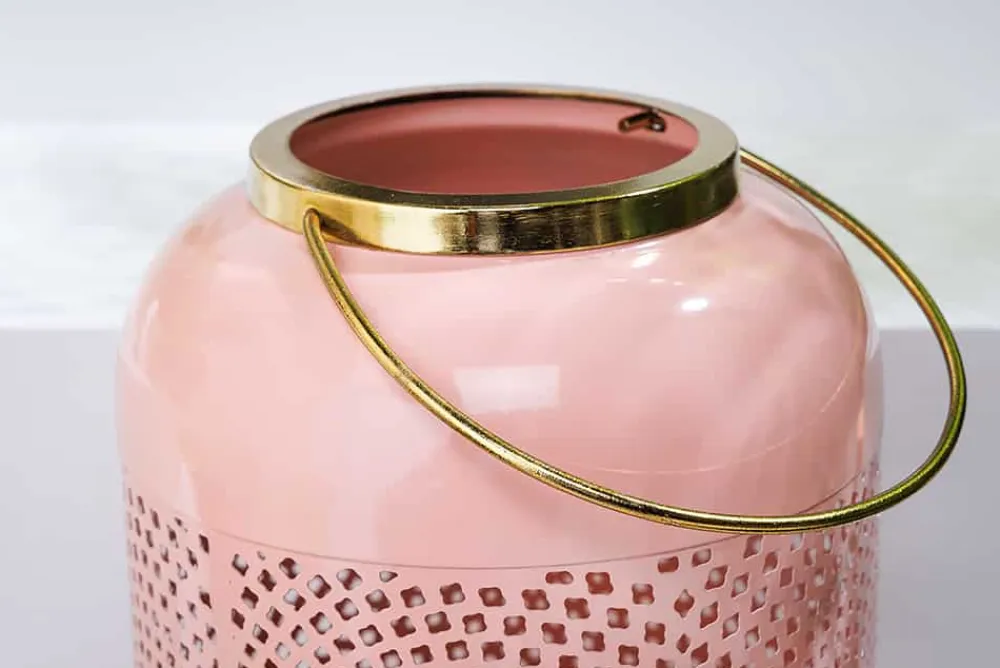 Riess-Ambiente Dekoration > Deko Windlicht CANDLELIGHT 30cm pastell-rosa Metall handmade Laterne