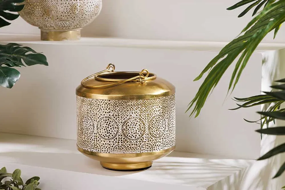 Riess-Ambiente Dekoration|Goldene Möbel > Deko Windlicht ORIENT 20cm gold Metall mit Patina handmade Laterne
