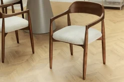 Riess-Ambiente Mehr...|Massivholzstühle > Design Armlehnen-Stuhl KENNEDY braun smoke creme aus recycelter Pinie mit Polstersitz