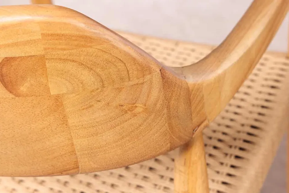 Riess-Ambiente Mehr...|Massivholzstühle > Design Armlehnen-Stuhl KENNEDY natur aus recyceltem Pinienholz mit Korbgeflecht