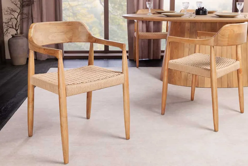 Riess-Ambiente Mehr...|Massivholzstühle > Design Armlehnen-Stuhl KENNEDY natur aus recyceltem Pinienholz mit Korbgeflecht