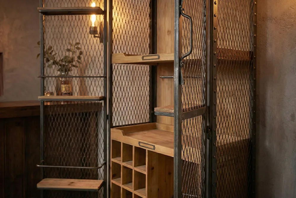 Riess-Ambiente Industrial Loft|Barschränke > Design Barschrank LOFT 150cm natur Pinienholz Metall mit Flaschenregal