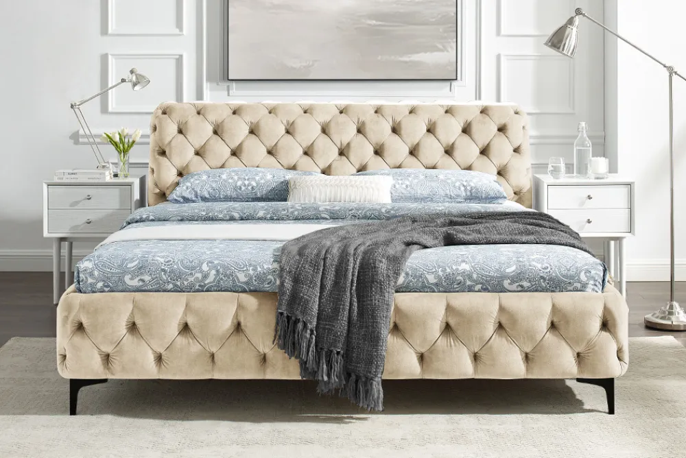 Riess-Ambiente Polsterbetten|Samt Möbel > Design Bett MODERN BAROCK 180x200cm champagner Samt Chesterfield Doppelbett