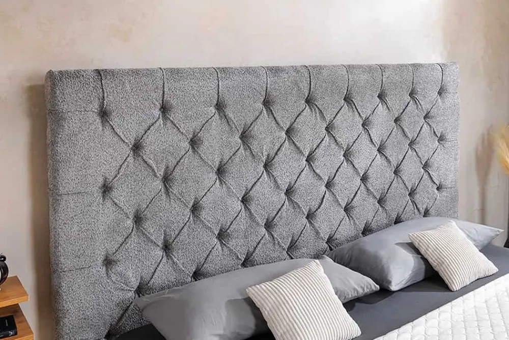 Riess-Ambiente Boxbetten|Polsterbetten > Design Boxbett PARIS 180x200 cm grau Bouclé Chesterfield