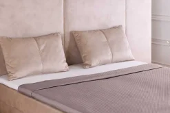 Riess-Ambiente Boxspringbetten|Samt Möbel ><noscript><img width=
