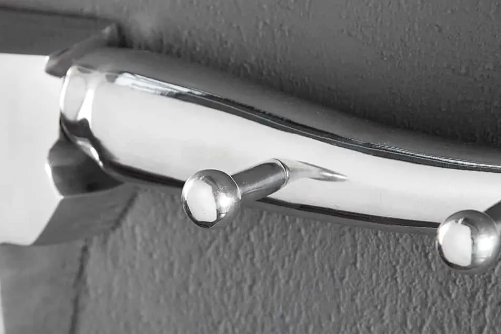 Riess-Ambiente Wanddekoration|Garderoben > Design Garderobe BULL 100cm Aluminium Wanddekoration Stierkopf