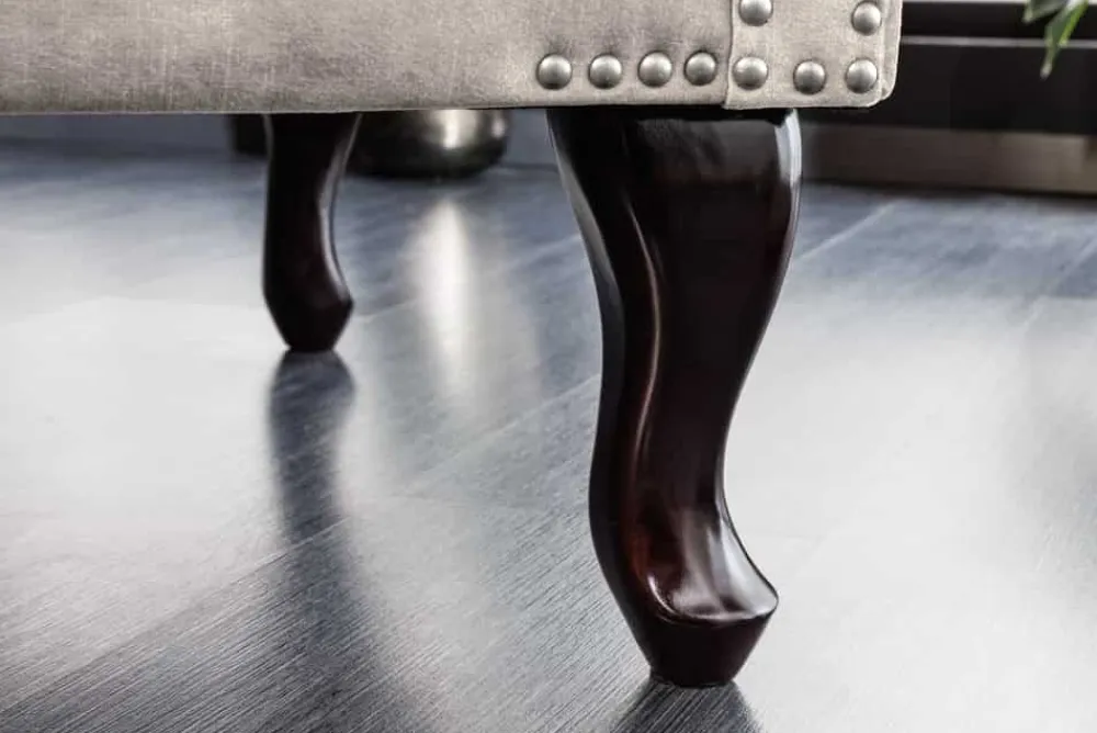 Riess-Ambiente Sessel|Samt Möbel > Design Ohrensessel CHESTERFIELD 105cm champagner beige Samt silber Ziernieten
