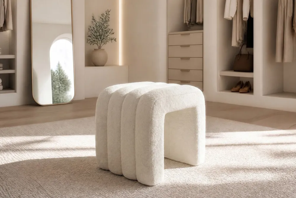 Riess-Ambiente Sitzhocker > Design Polsterhocker VOGUE 40cm beige Bouclé Sitzhocker