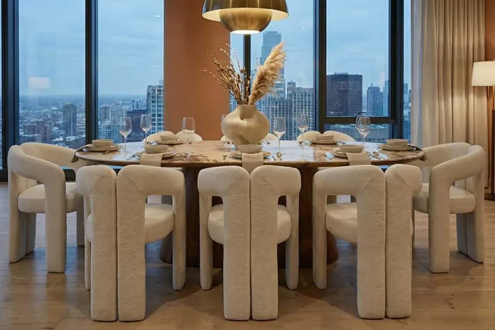 Riess-Ambiente Stühle > Design Stuhl ARCH creme weiß Chenille mit Armlehne Rundum-Bezug