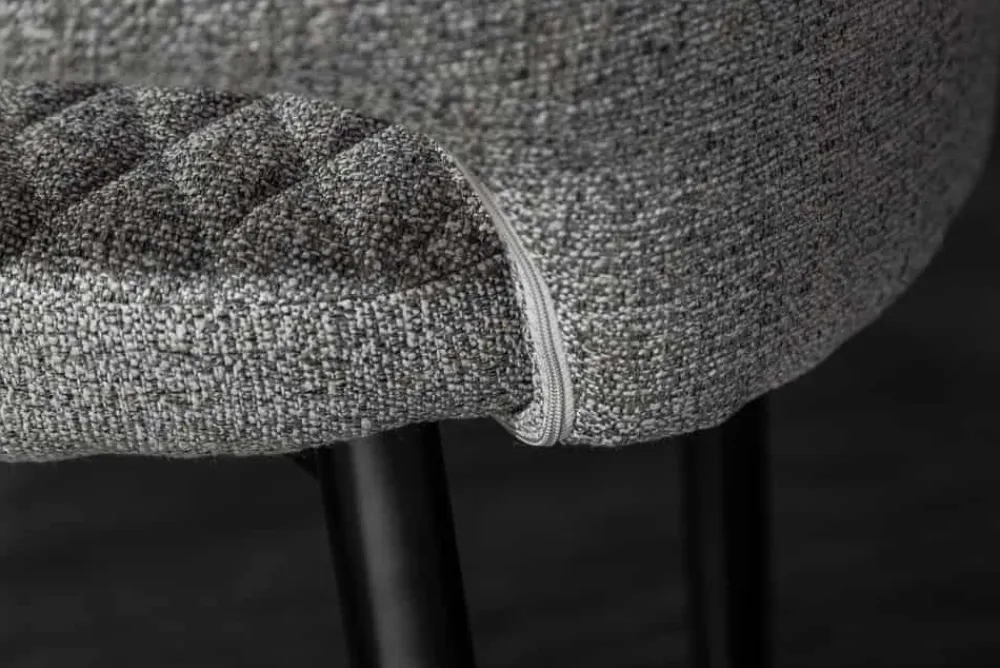 Riess-Ambiente Retro Möbel|Stühle > Design Stuhl PARIS hellgrau Strukturstoff mit Armlehnen Ziersteppung goldene Fußkappen
