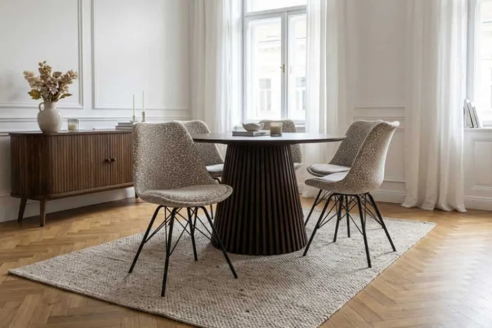 Riess-Ambiente Skandinavisch|Retro Möbel > Design Stuhl SCANDINAVIA MEISTERSTÜCK beige grau Chenille schwarz Metallgestell