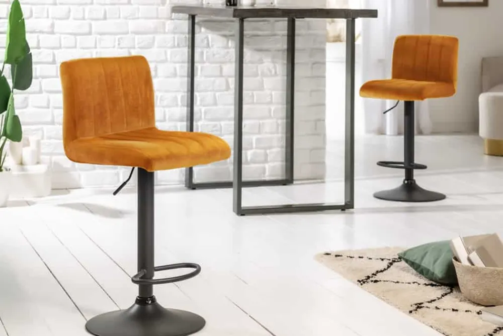 Riess-Ambiente Industrial Loft|Retro Möbel > Drehbarer Barhocker PORTLAND senfgelb Samt Barstuhl mit Lehne höhenverstellbar