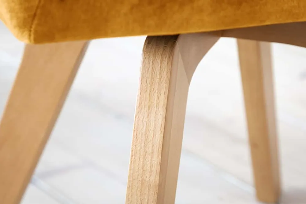 Riess-Ambiente Skandinavisch|Retro Möbel > Drehbarer Design Stuhl LIVORNO senfgelb Samt Buchenholz Beine mit Armlehnen