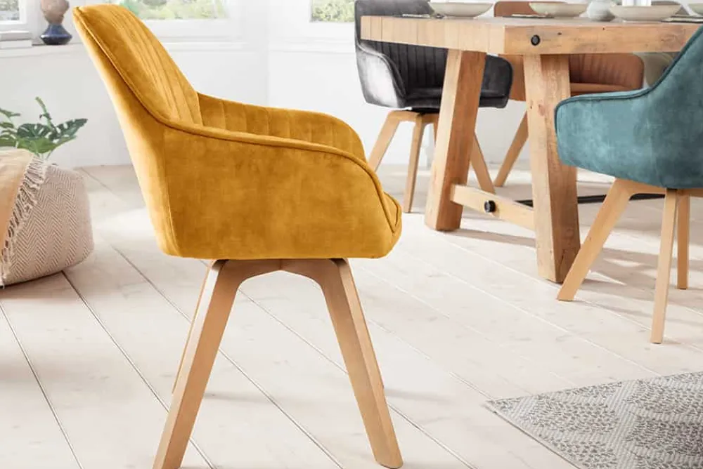 Riess-Ambiente Skandinavisch|Retro Möbel > Drehbarer Design Stuhl LIVORNO senfgelb Samt Buchenholz Beine mit Armlehnen