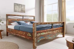 Riess-Ambiente Mehr...|Industrial Loft > Einzigartiges Bett JAKARTA 185cm braun bunt aus recycelten Fischerbooten Massivholz