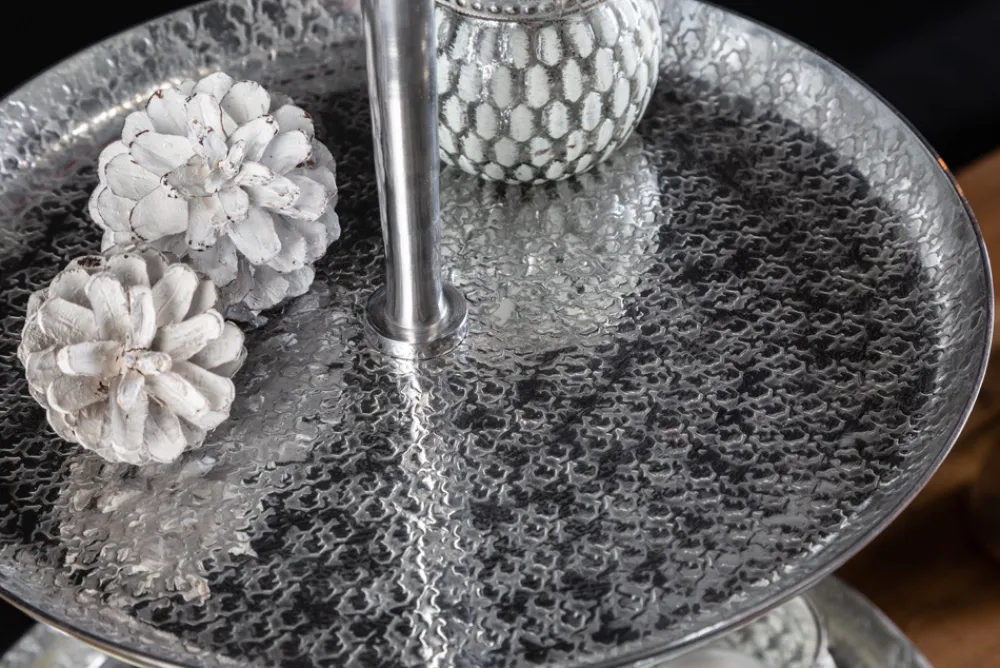 Riess-Ambiente Etageren & Tabletts > Elegante Etagere ORIENT 65cm silber im Wild Hammerschlag Design mit drei Etagen
