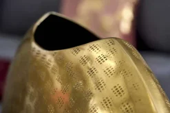 Riess-Ambiente Dekoration|Goldene Möbel ><noscript><img width=