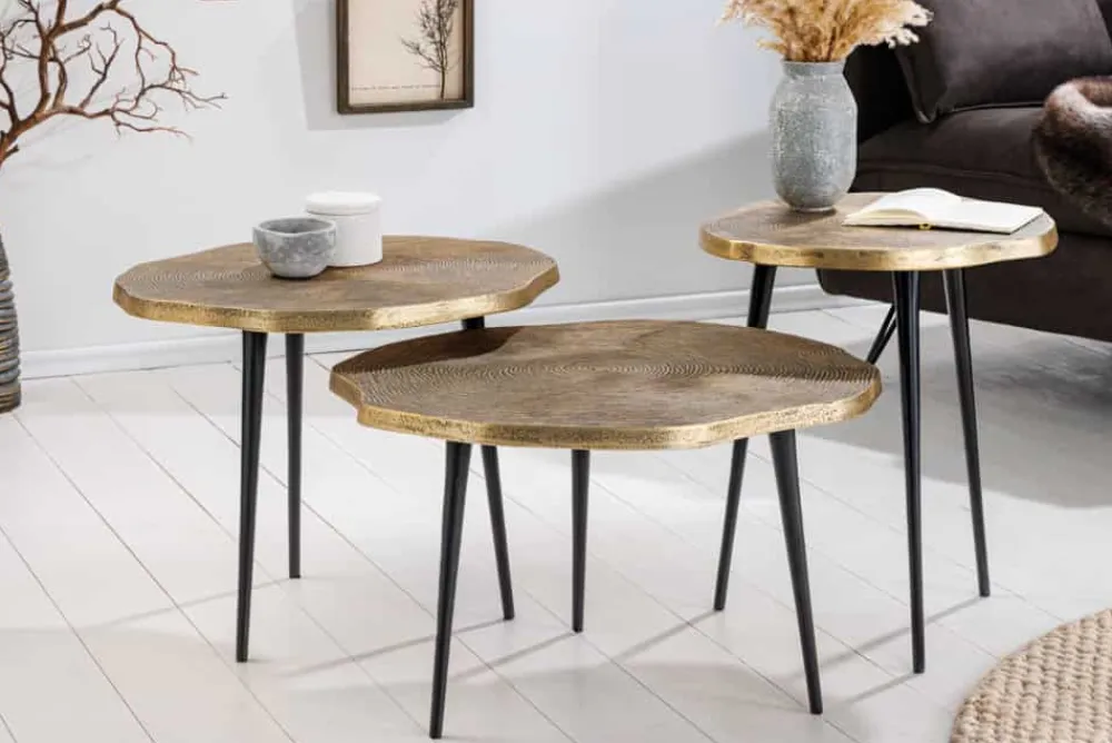 Riess-Ambiente Beistelltische|Goldene Möbel > 3er Set Beistelltische ORGANIC 60/50/40cm antik messing Metall rund Baumstamm schwarze Beine