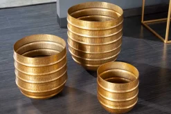 Riess-Ambiente Dekoration|Goldene Möbel ><noscript><img width=