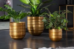 Riess-Ambiente Dekoration|Goldene Möbel ><noscript><img width=