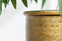 Riess-Ambiente Dekoration|Goldene Möbel ><noscript><img width=