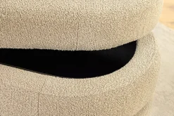 Riess-Ambiente Skandinavisch|Sitzbänke > Extravagante Polsterbank VOGUE 115cm taupe Bouclé Sitzbank mit Stauraum