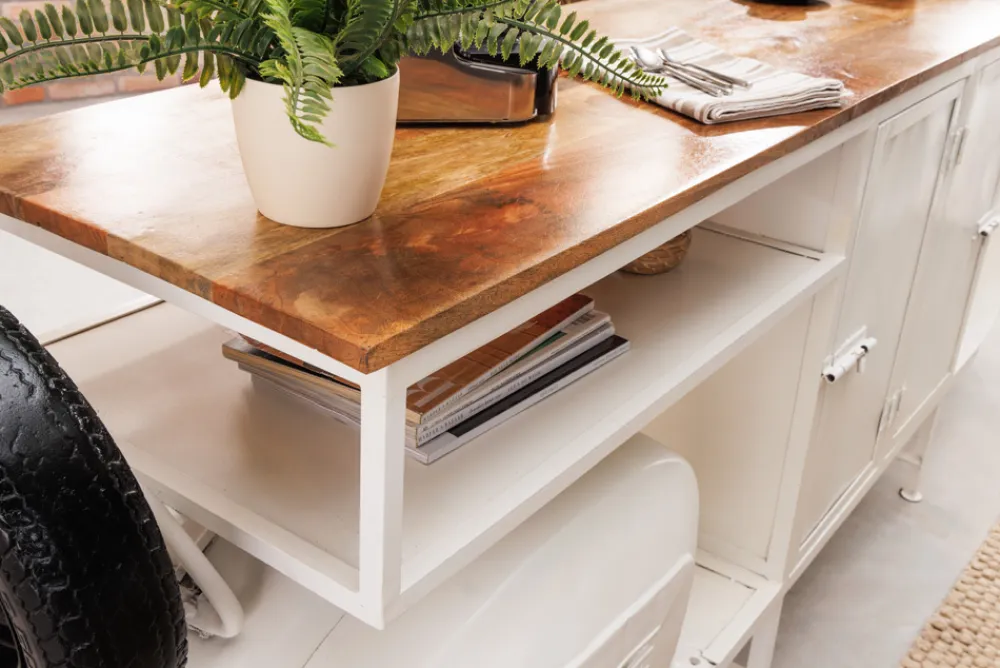 Riess-Ambiente Industrial Loft|Bartische > Extravaganter Barschrank SCOOTER 250cm weiß Retro-Konsole Motorroller mit Mangoholz Upcycling