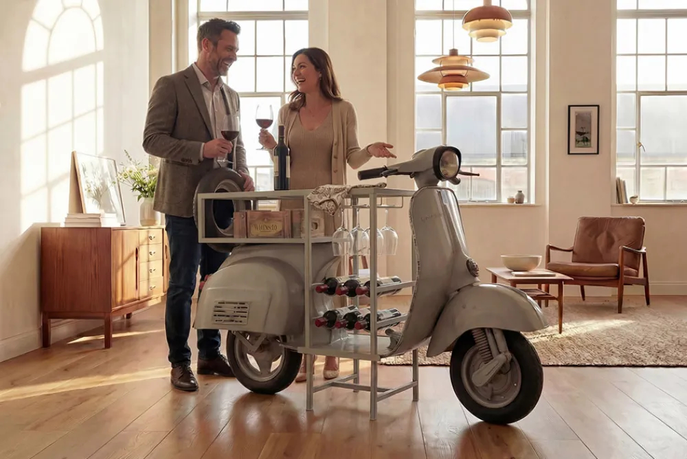 Riess-Ambiente Konsolentische|Barschränke > Extravaganter Bartisch SCOOTER 180cm salbei Retro-Konsole Motorroller Mangoholz Upcycling