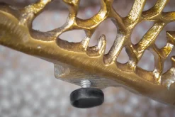 Riess-Ambiente Goldene Möbel|Couchtische & Truhen > Filigraner Couchtisch LEAF 80cm gold Metall handmade Blatt-Design