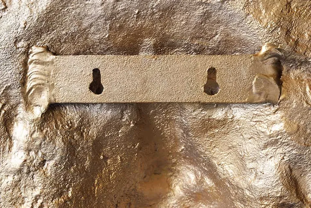 Riess-Ambiente Goldene Möbel|Wanddekoration > Goldene Wanddeko WILDLIFE LION 60cm gold Metall Löwenkopf-Skulptur handmade