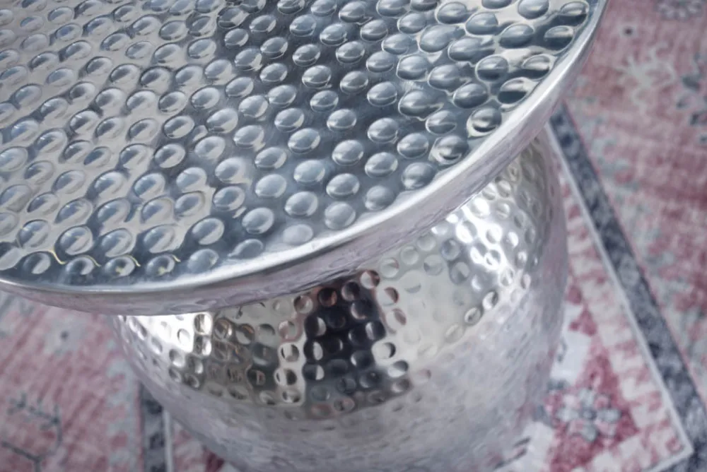 Riess-Ambiente Beistelltische > Handgearbeiteter Beistelltisch ORIENT 50cm silber Metall Hammerschlag Design rund