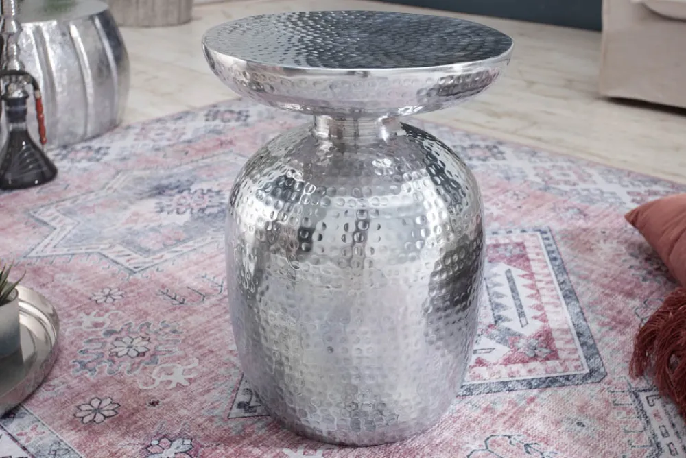 Riess-Ambiente Beistelltische > Handgearbeiteter Beistelltisch ORIENT 50cm silber Metall Hammerschlag Design rund