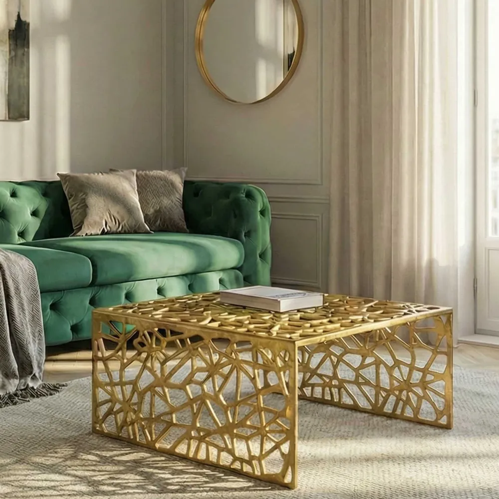 Riess-Ambiente Goldene Möbel|Couchtische & Truhen > Handgearbeiteter Couchtisch ABSTRACT 60cm Alu gold im Gap Design