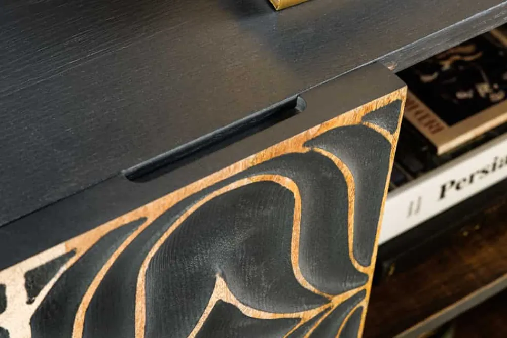Riess-Ambiente Mehr...|Massivholzschränke > Handgefertigtes Sideboard PIAZZA SAN MARCO 180cm grau gold Mangoholz massiv 3D-Design