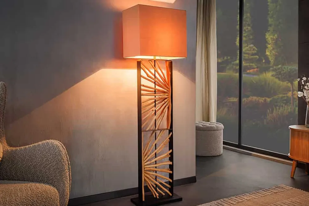Riess-Ambiente Stehleuchten > Handgefertigte Stehlampe EUPHORIA 165cm natur Longanholz beige mit Lampenschirm
