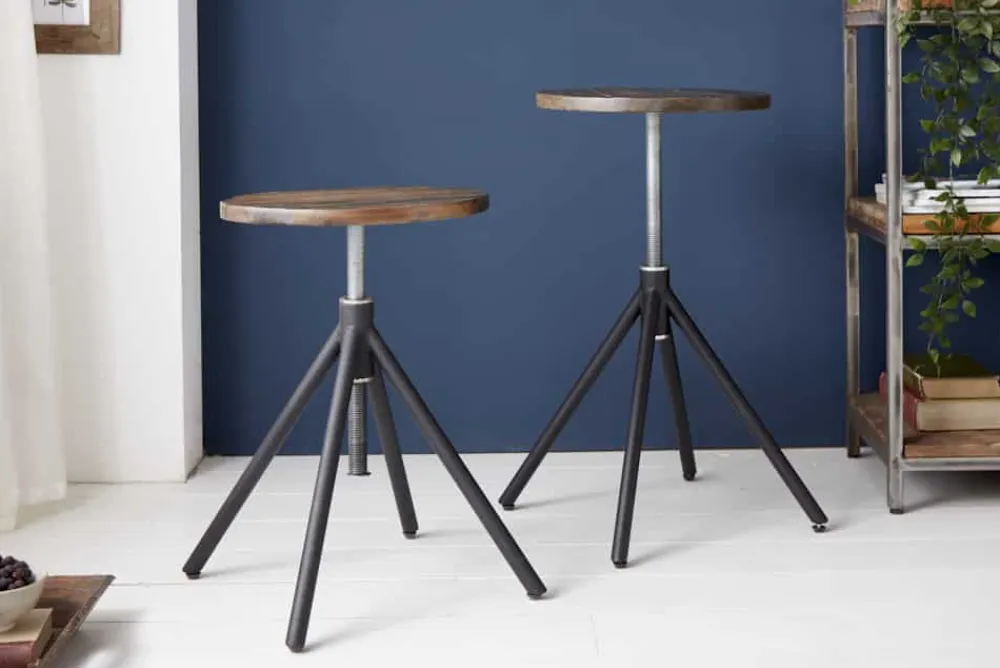 Riess-Ambiente Mehr...|Sitzhocker > Höhenverstellbarer Sitz Hocker FACTORY Akazie verwittert Industrial Design