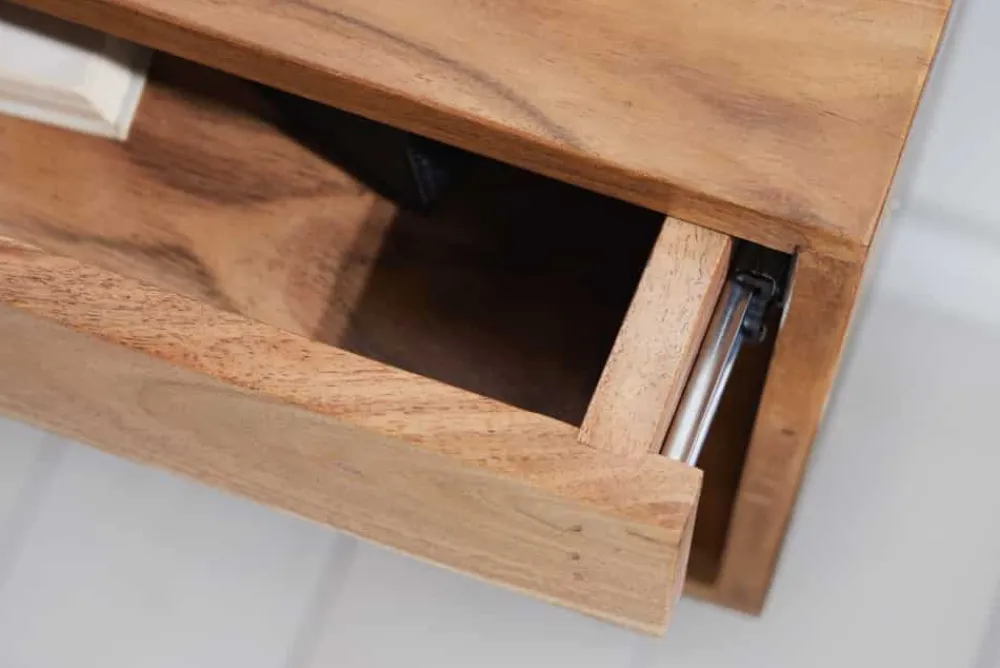Riess-Ambiente Nachttische > Hängender Nachttisch PURE 50cm braun Akazie Massivholz honey finish Schublade