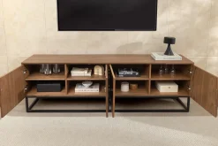 Riess-Ambiente Industrial Loft|Tv- & Lowboards > Industrial Lowboard GRANDEZZA 180cm natur Walnuss schwarz Metall TV-Board