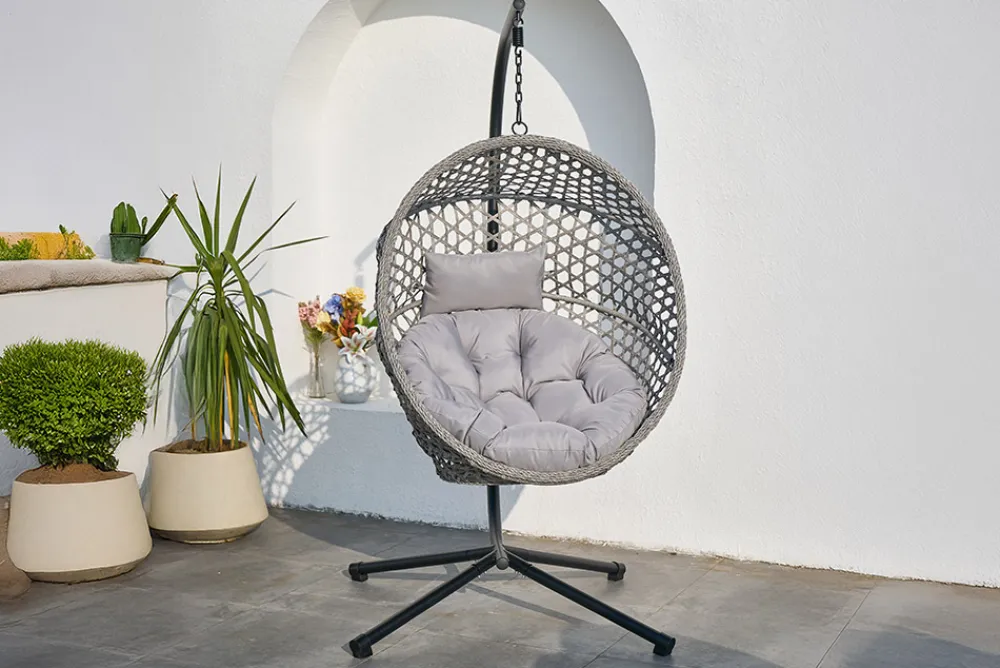 Riess-Ambiente Haus & Garten|Skandinavisch > In- und Outdoor Hängesessel VOGUE hellgrau Hängestuhl inkl. Kissen wetterfest