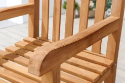 Riess-Ambiente Mehr...|Massivholz Gartenmöbel ><noscript><img width=