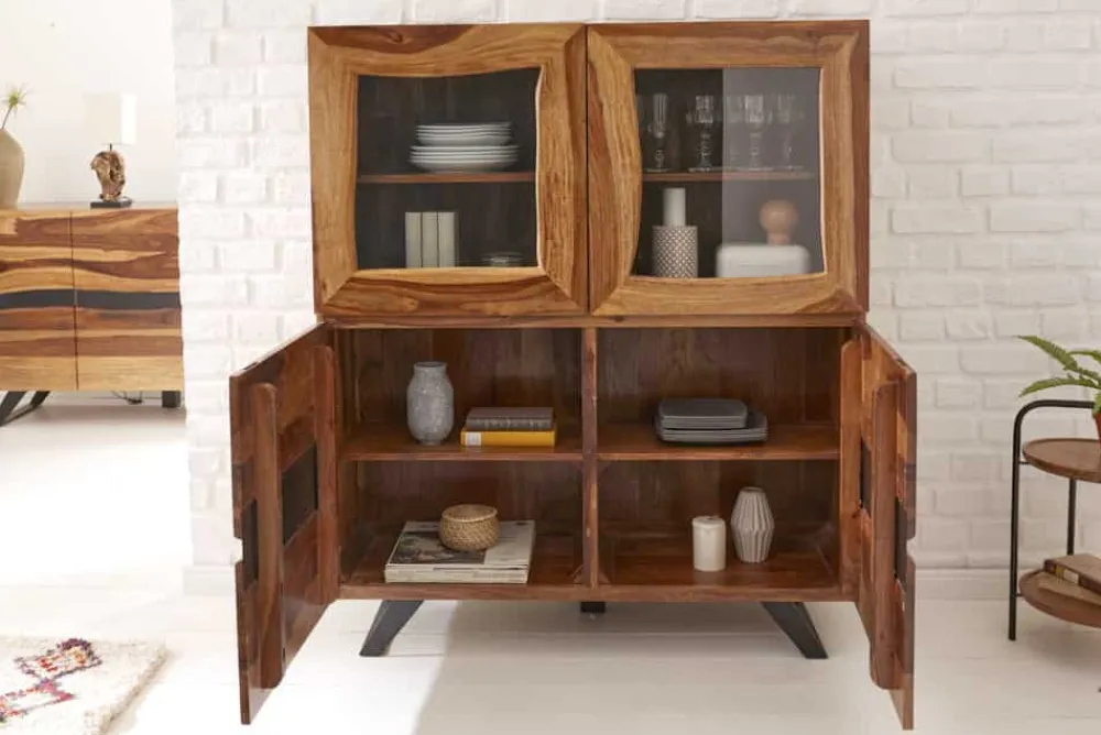Riess-Ambiente Highboards|Industrial Loft > Massives Highboard AMAZONAS 140cm braun Sheeshamholz Vitrine mit Baumkante