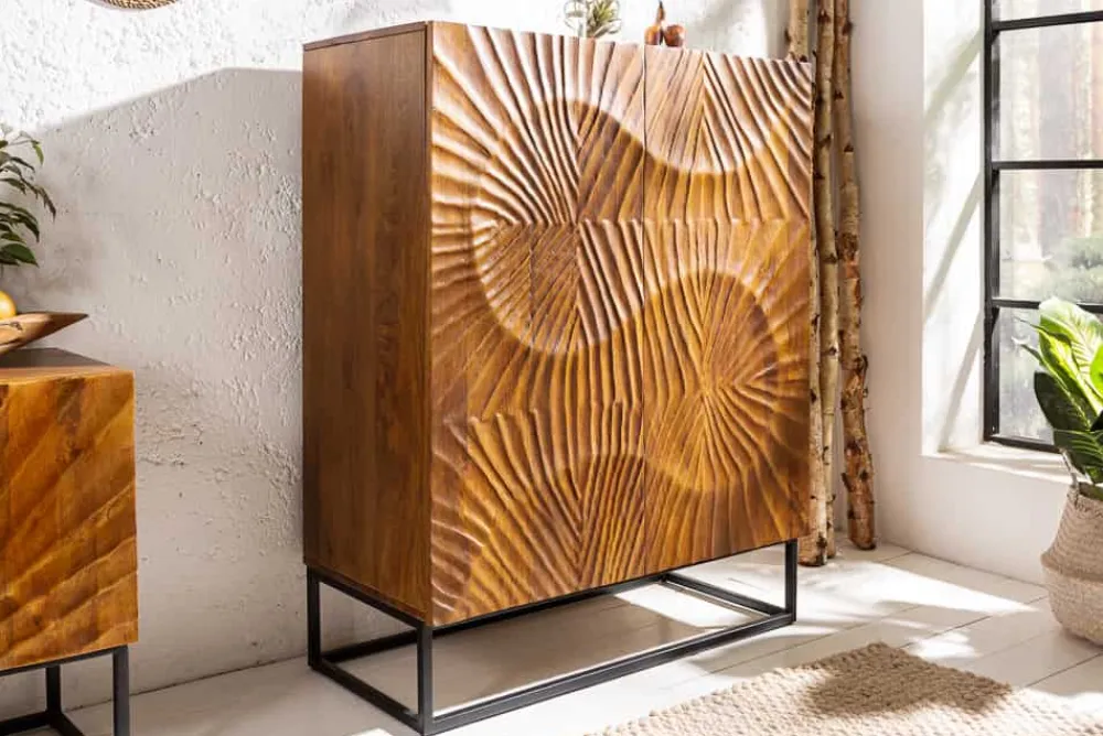 Riess-Ambiente Mehr...|Highboards > Massives Highboard SCORPION 120cm braun Mangoholz aufwendige 3D Schnitzereien