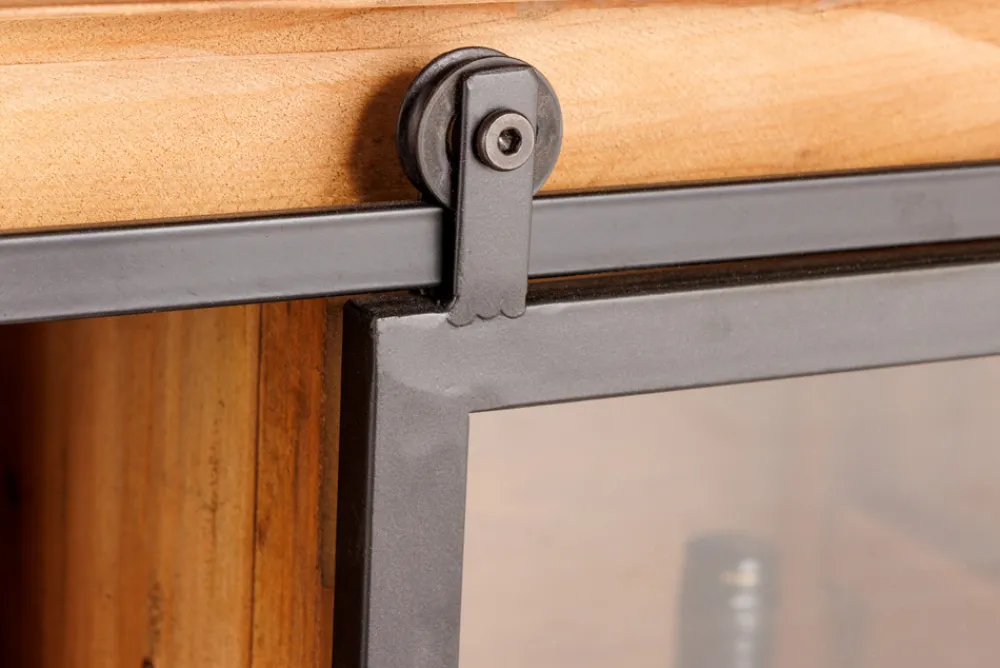 Riess-Ambiente Tv- & Lowboards|Industrial Loft > Massives Lowboard HERITAGE 160cm natur Pinie Industrial-Türen Metall Vitrine