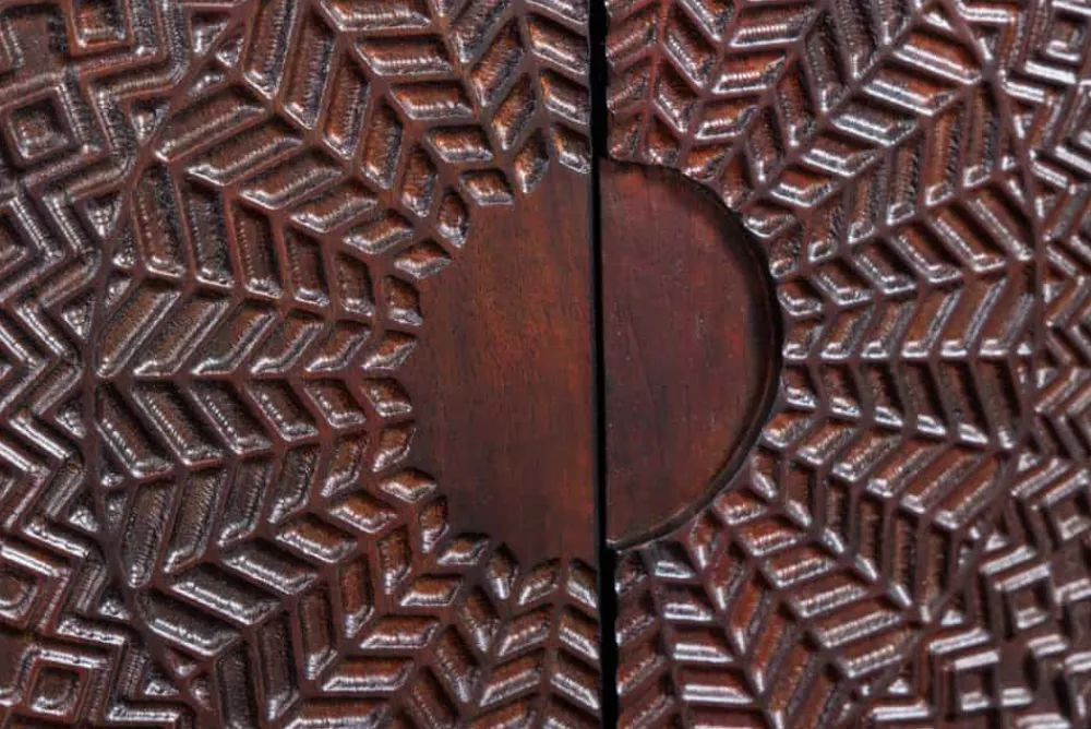 Riess-Ambiente Mehr...|Goldene Möbel > Massives Sideboard MANDALA 160cm Mangoholz schwarz mit 3D Schnitzereien goldene Füße